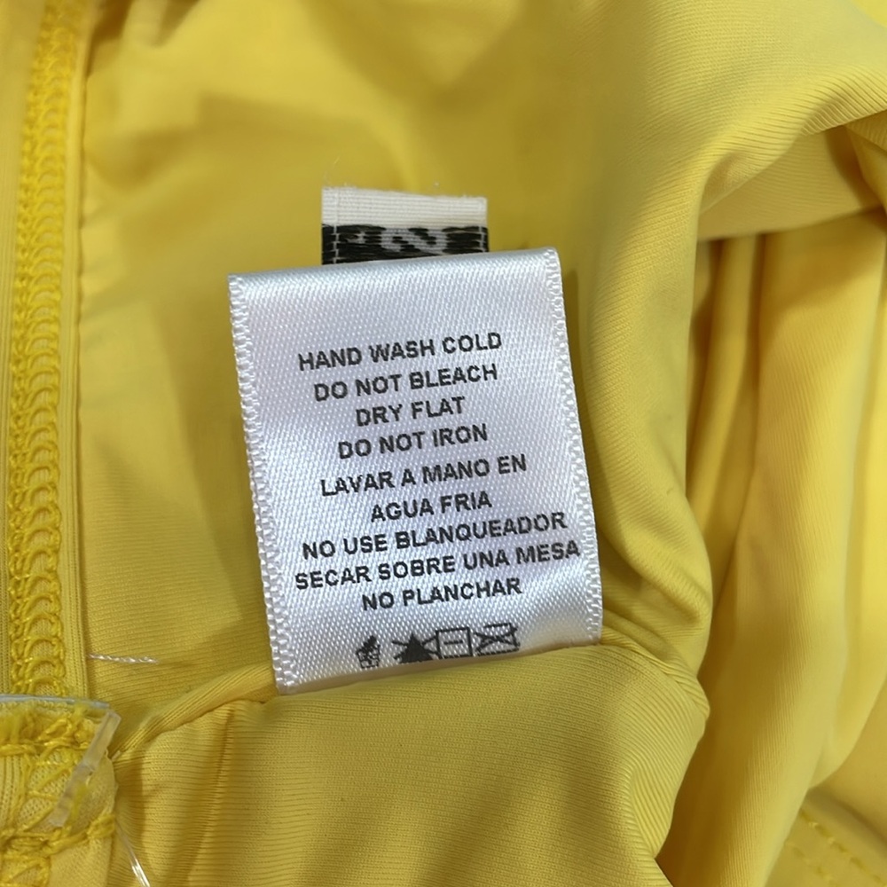Dippin Daisy’s Bikini Set Size M NWT Yellow - Picture 12 of 12